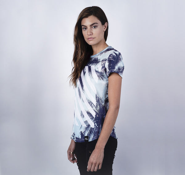 Womens Crew Tee, Looking Up