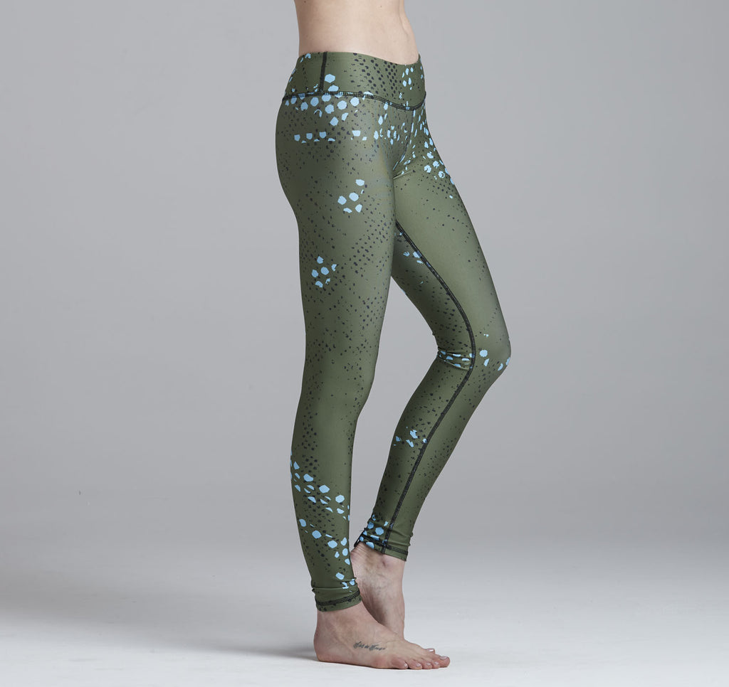 Mod Thread_Leggings